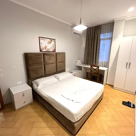 Nobel Center 3*