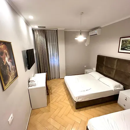 Nobel Center فندق